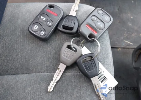 2001 Honda Odyssey Ex from USA, damaged, VIN 2HKRL18601H610532